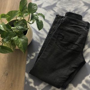 Industrial-style black jeggings